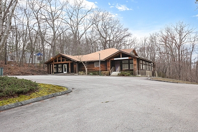 333 Pomfret St, Putnam, CT 06260 United States
