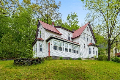54 Farrows St, Putnam, CT 06260 United States