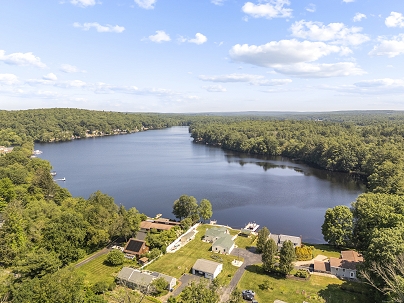 538 Quaddick Rd, Thompson, CT 06277 United States