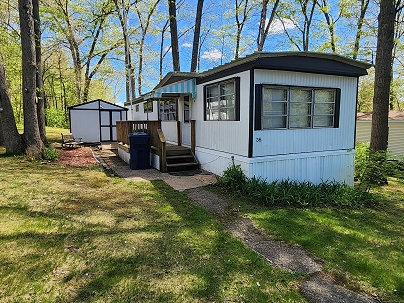 36 Fairway Dr, Windham, CT 06256 United States