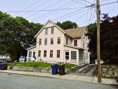 85 Oak St, Windham, CT 06226 United States