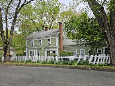 45 Roseland Park Rd, Woodstock, CT 06281 United States